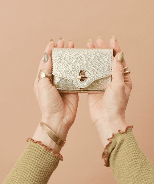 ゴールド編】2021年おすすめミニ財布5選♡ラッキーカラーに新調！ | 4yuuu