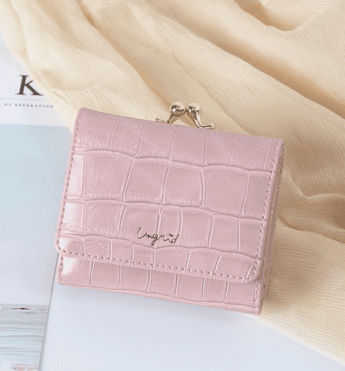 ラベンダー編 21年ラッキーカラーのミニ財布5選 買い替えにおすすめ 4yuuu