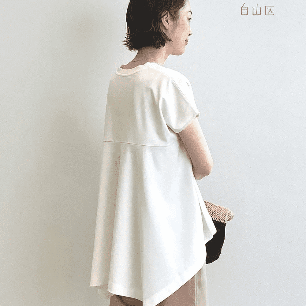 【新品✨ 接触冷感・UVカット】オンワード 自由区 サラサラ感 プルオーバー 新品✨ 接触冷感・UVカット】オンワード 自由区 サラサラ感 プルオーバー