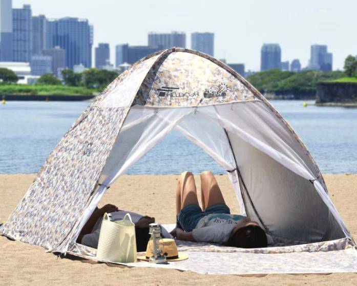 ニトリのワンタッチ式簡易テントが人気 簡単な日よけ対策グッズに 4yuuu