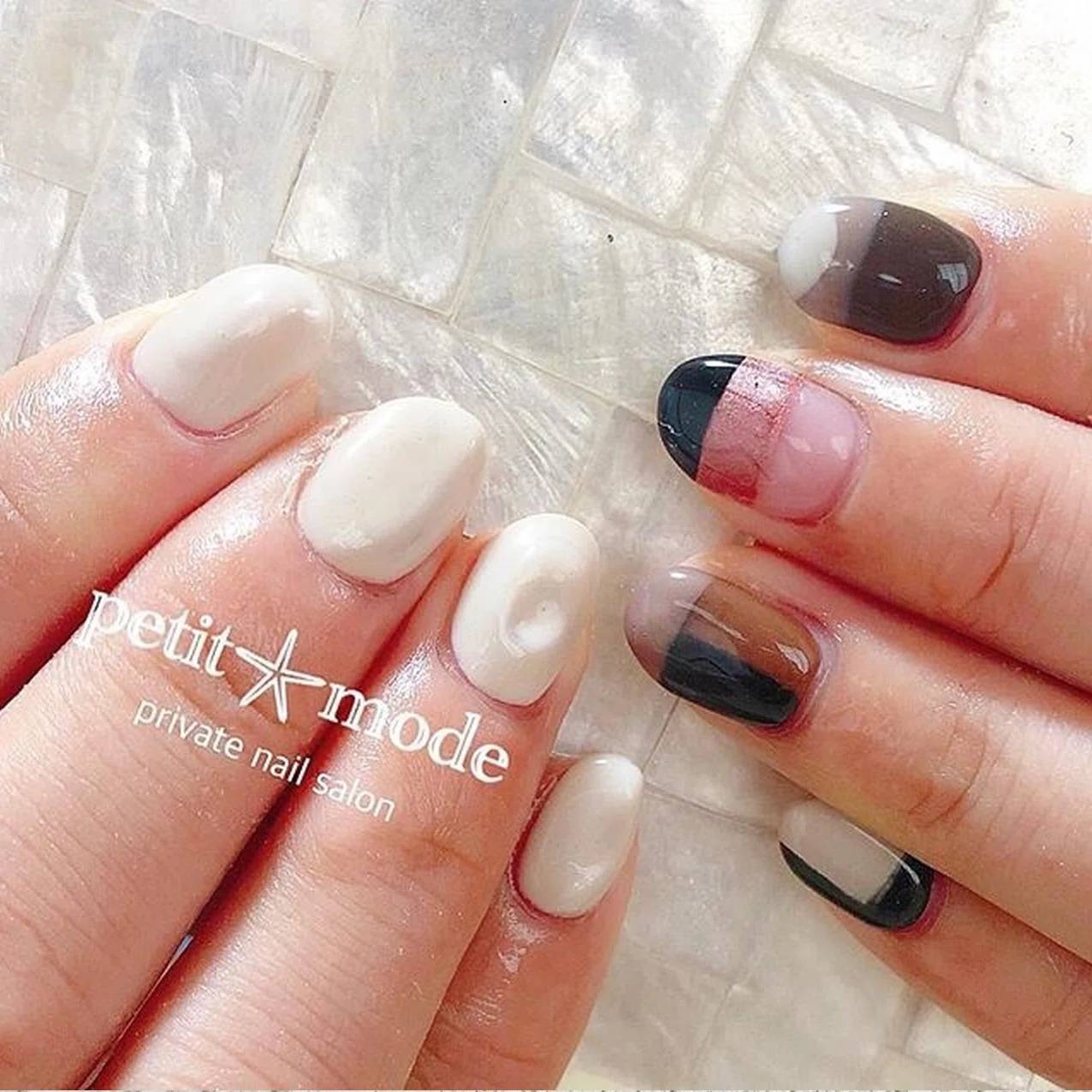 ブロッキングネイルがおしゃれ セルフも簡単 秋のショートネイルデザイン5選 21旬顔 4yuuu