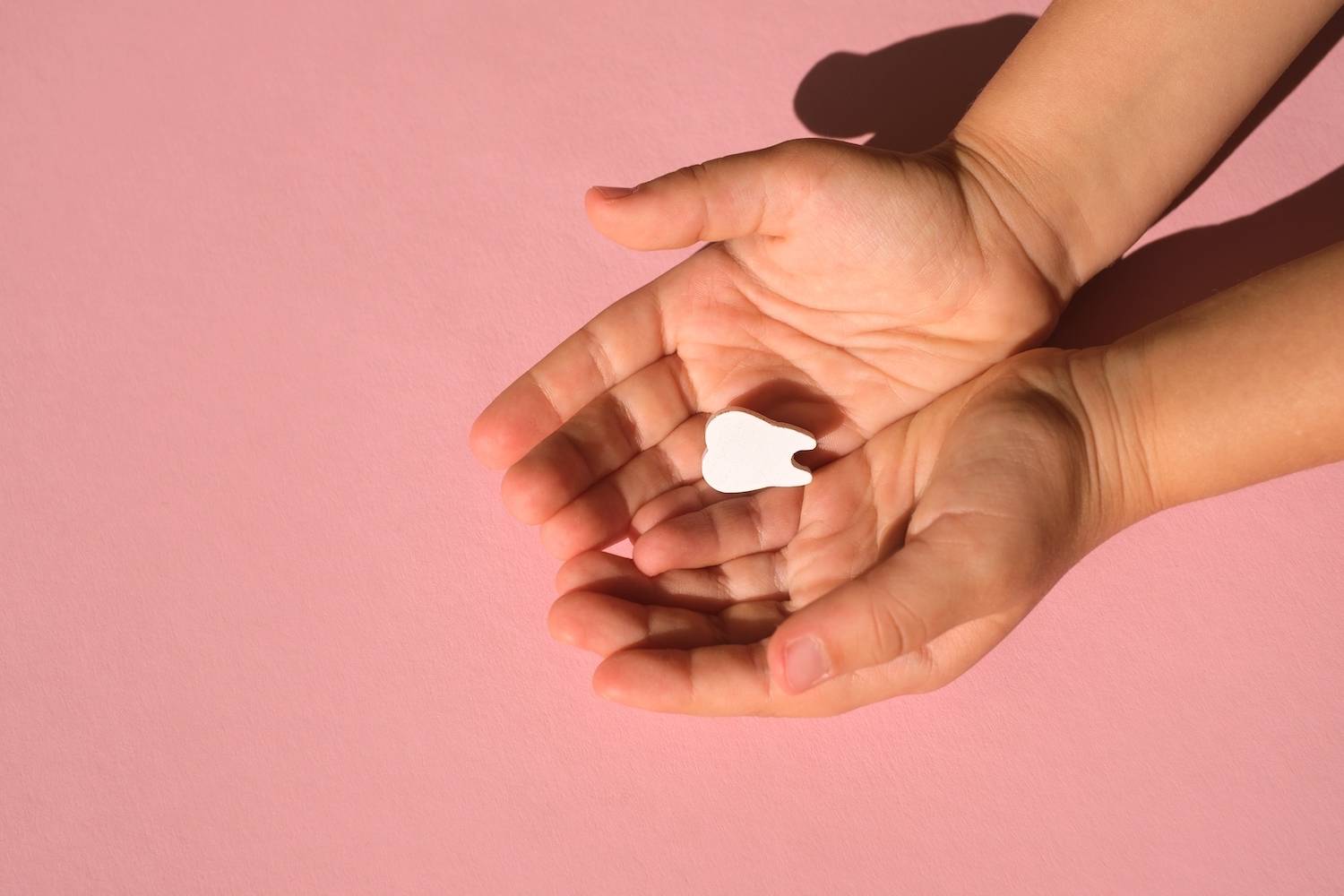 夢占い 歯の夢にはどんな意味がある 抜ける 生えるなどシーン別に分析 4yuuu