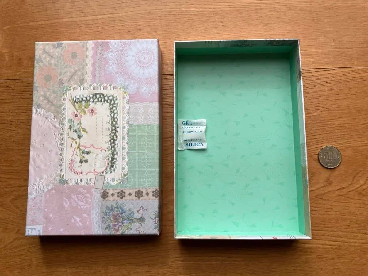 セリア文具小物収納BOX フタつき フレンチロマンチック-2