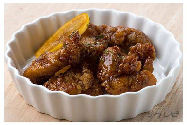 あまじょっぱくてクセになる  鶏肉のレモン醤油煮