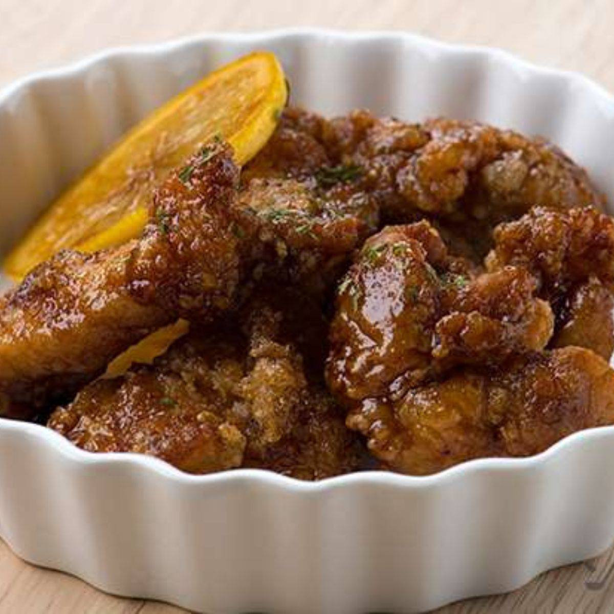 あまじょっぱくてクセになる  鶏肉のレモン醤油煮