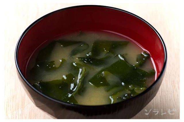 定番味噌汁シリーズ  ワカメの味噌汁
