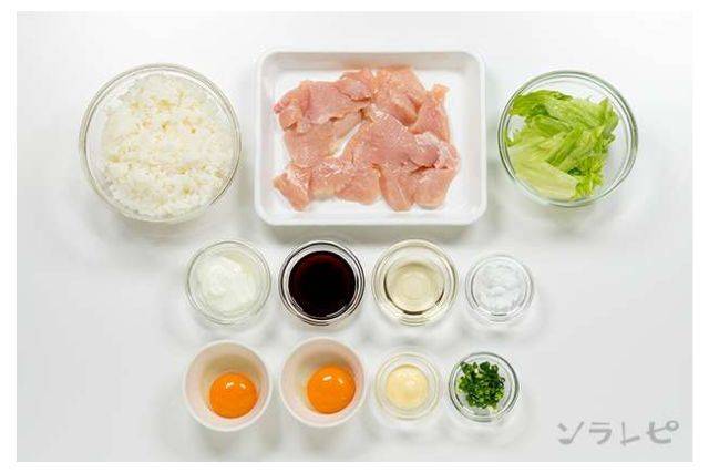 ヨーグルトで柔らか  鶏肉の照りマヨ丼 材料