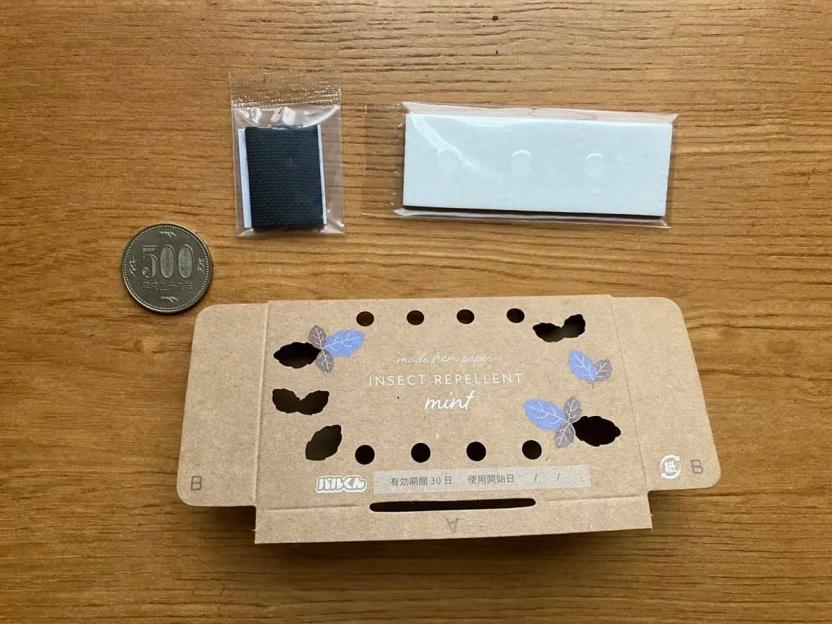ダイソーハッカの虫こないでシート(網戸用)−２