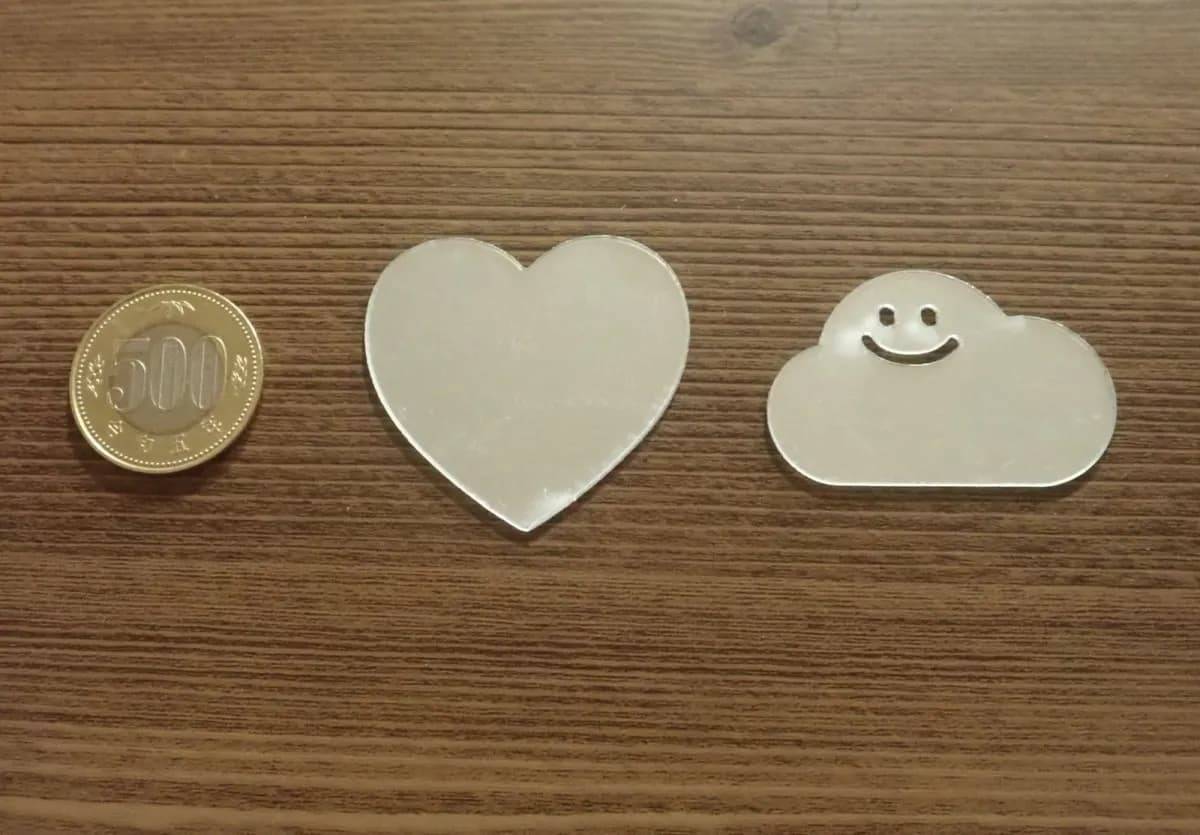 ダイソーアクリル シールミラー 2P−２