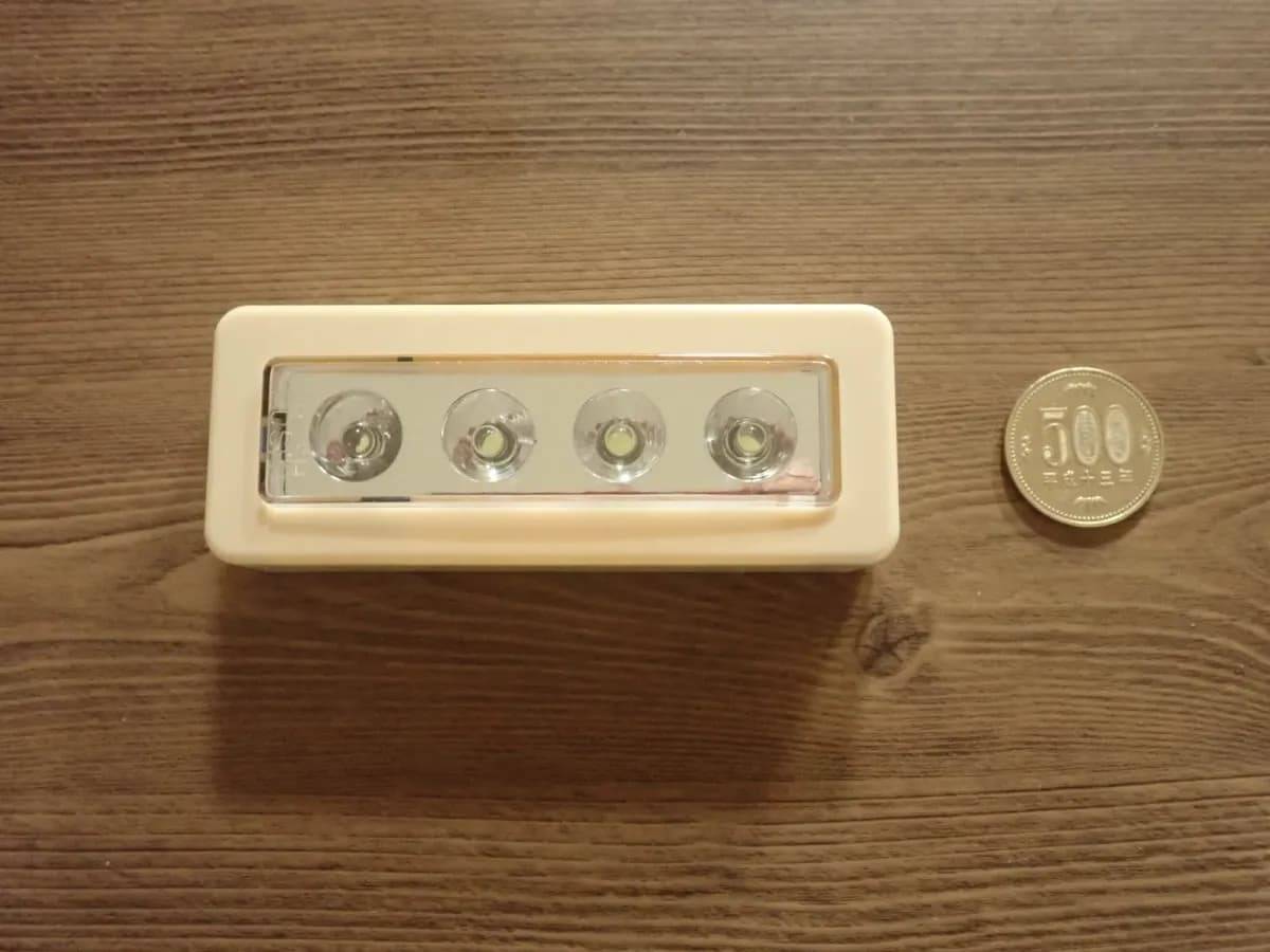 ダイソータッチライトブロック−２