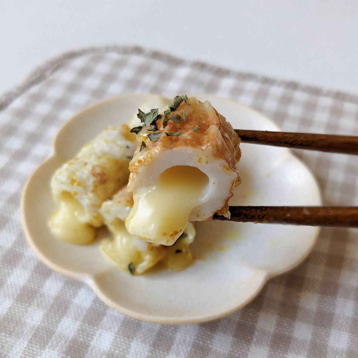 紀文公式の「チーズちくわのカレーマヨあえのレシピ」のレシピ