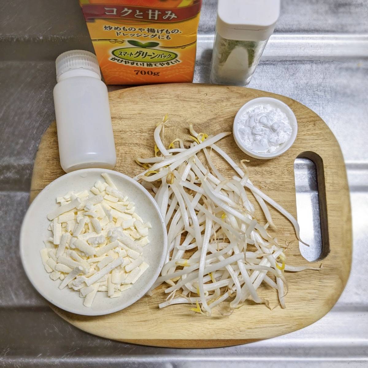 JAグループ公式の「パリパリもやしのチーズ焼き」のレシピ