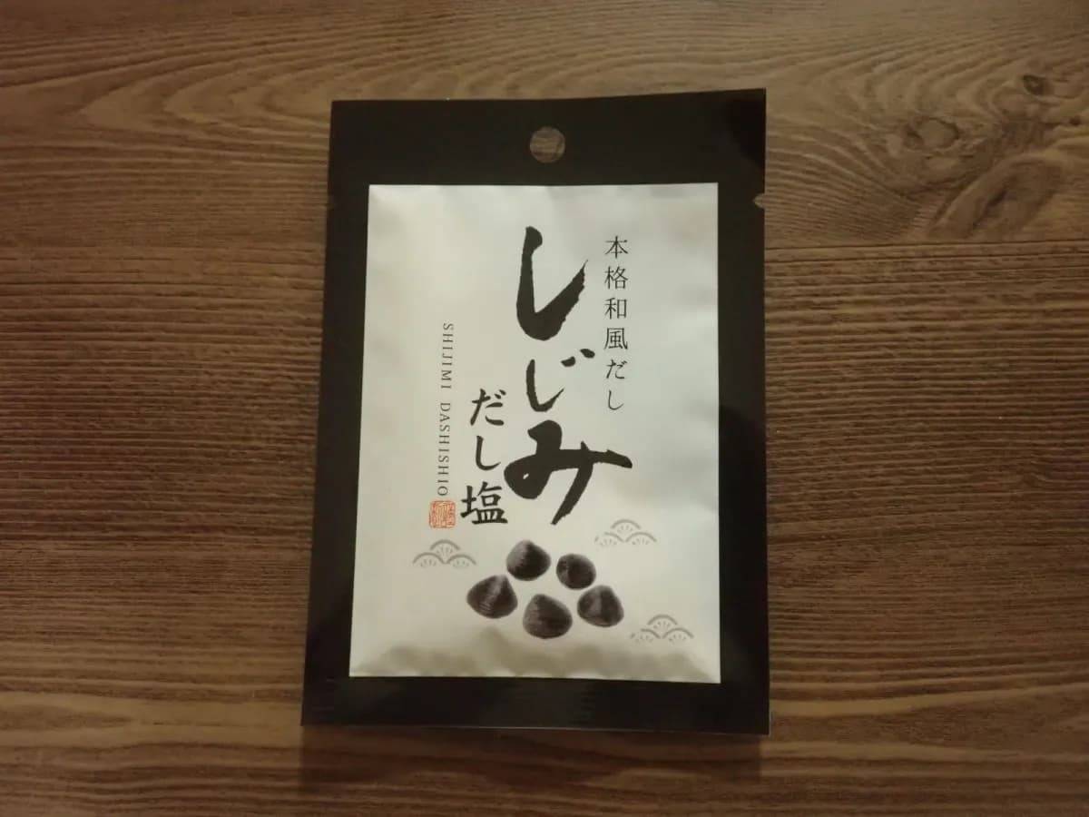 ダイソー三角屋水産 しじみだし塩 20g−１