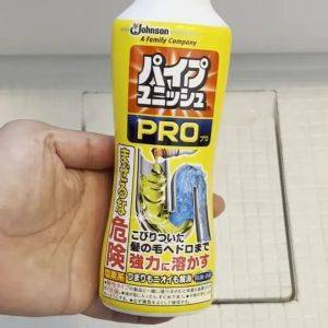 臭いと黒カビがスッキリ！パイプユニッシュで「お風呂の排水口」をお掃除