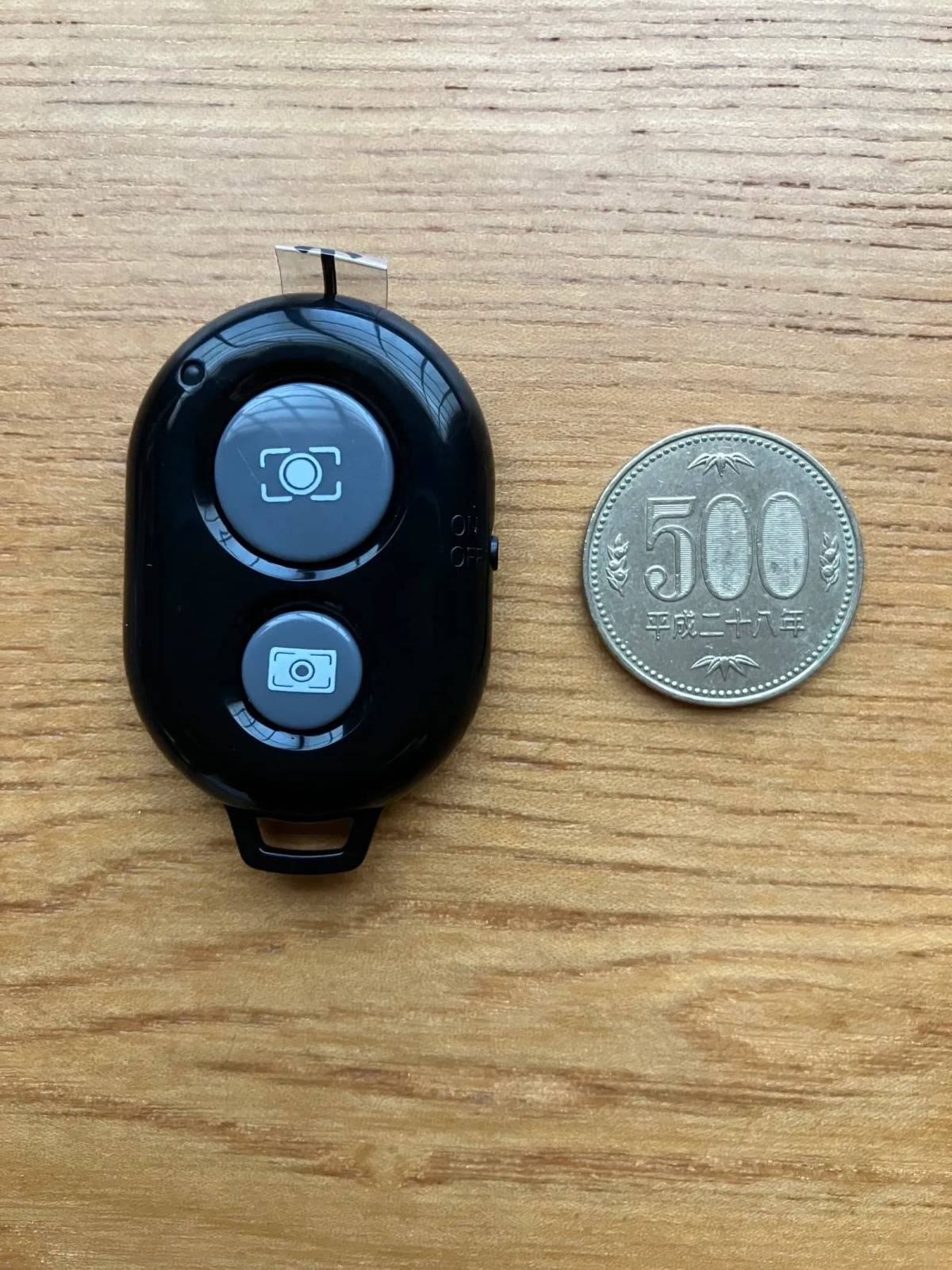 ダイソースマートフォンシャッターリモコン−２