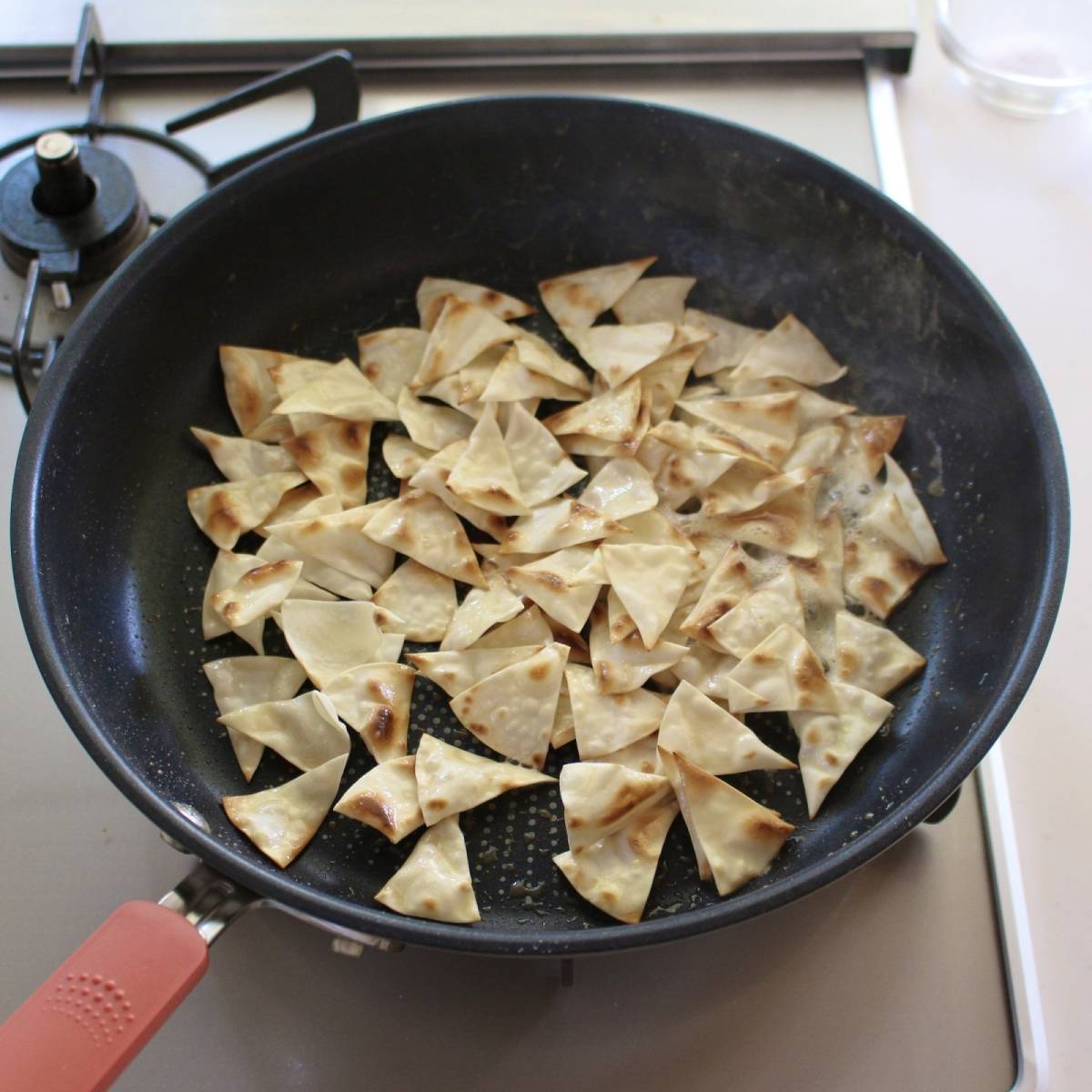 モランボン公式の「餃子チップス」のレシピ