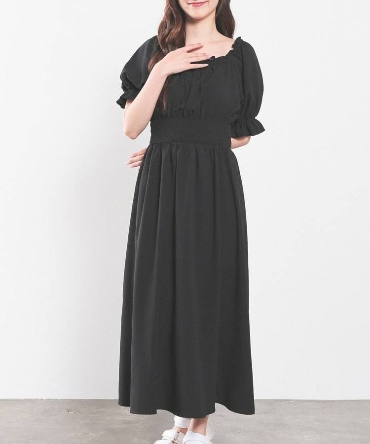 Honeys7月の華やかワンピース