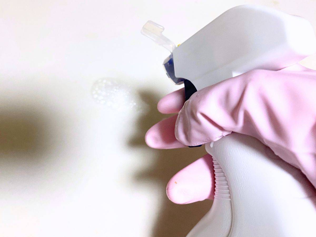 キッチンの油汚れや台の黄ばみを簡単にピカピカにできるお掃除方法【丸ごと大掃除】