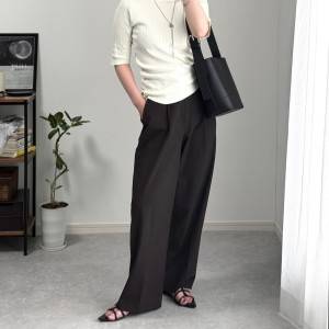 【2025年7月】最高にセンスいい！大人がマネすべきユニクロパンツコーデ5選