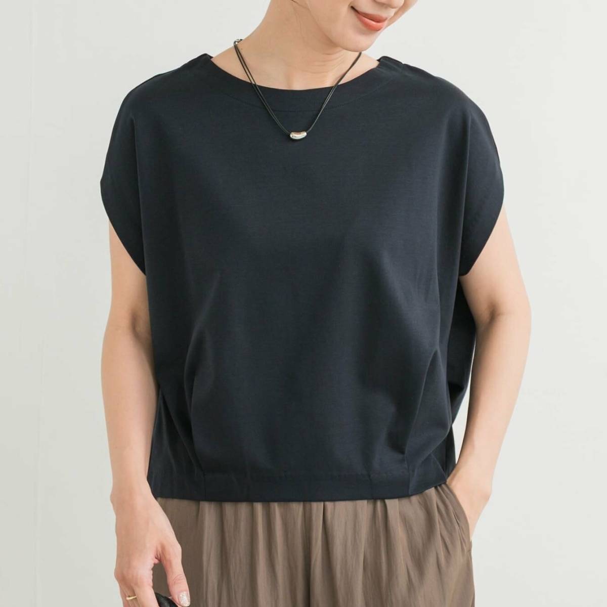 URBAN RESEARCH DOORS コットンバックタックフレンチプルオーバー