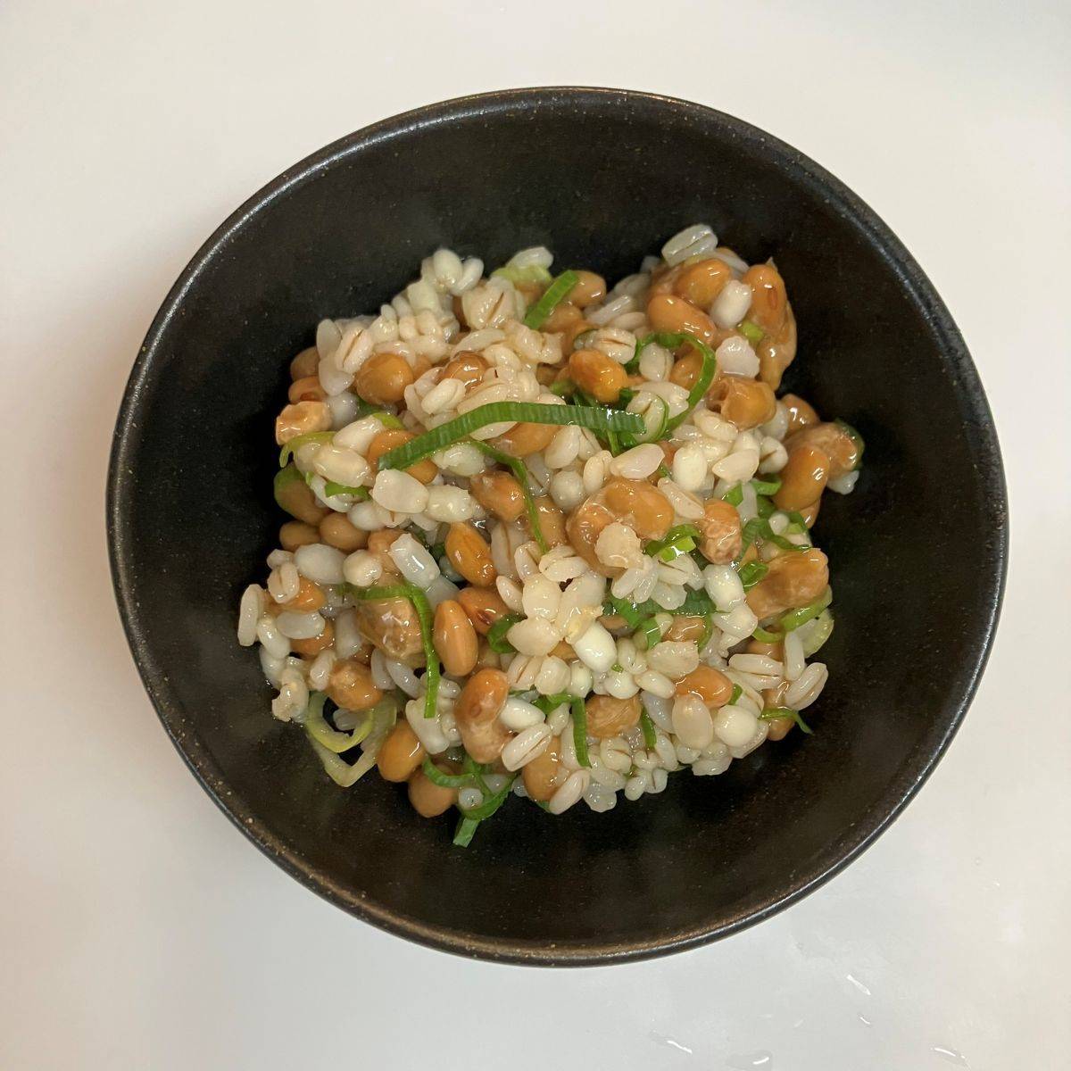 タカノフーズ公式の「麦納豆」のレシピ