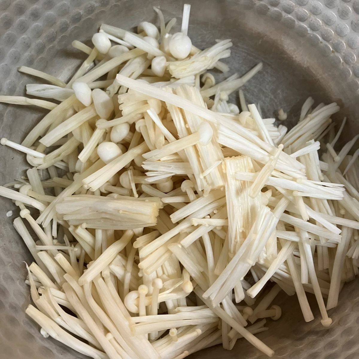 JAグループ公式の「えのきの醤油マヨ炒め」のレシピ