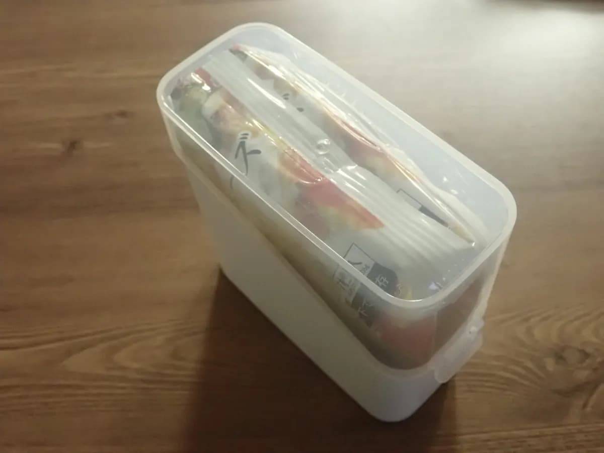 ダイソーチーズがすっきり入るケース−３