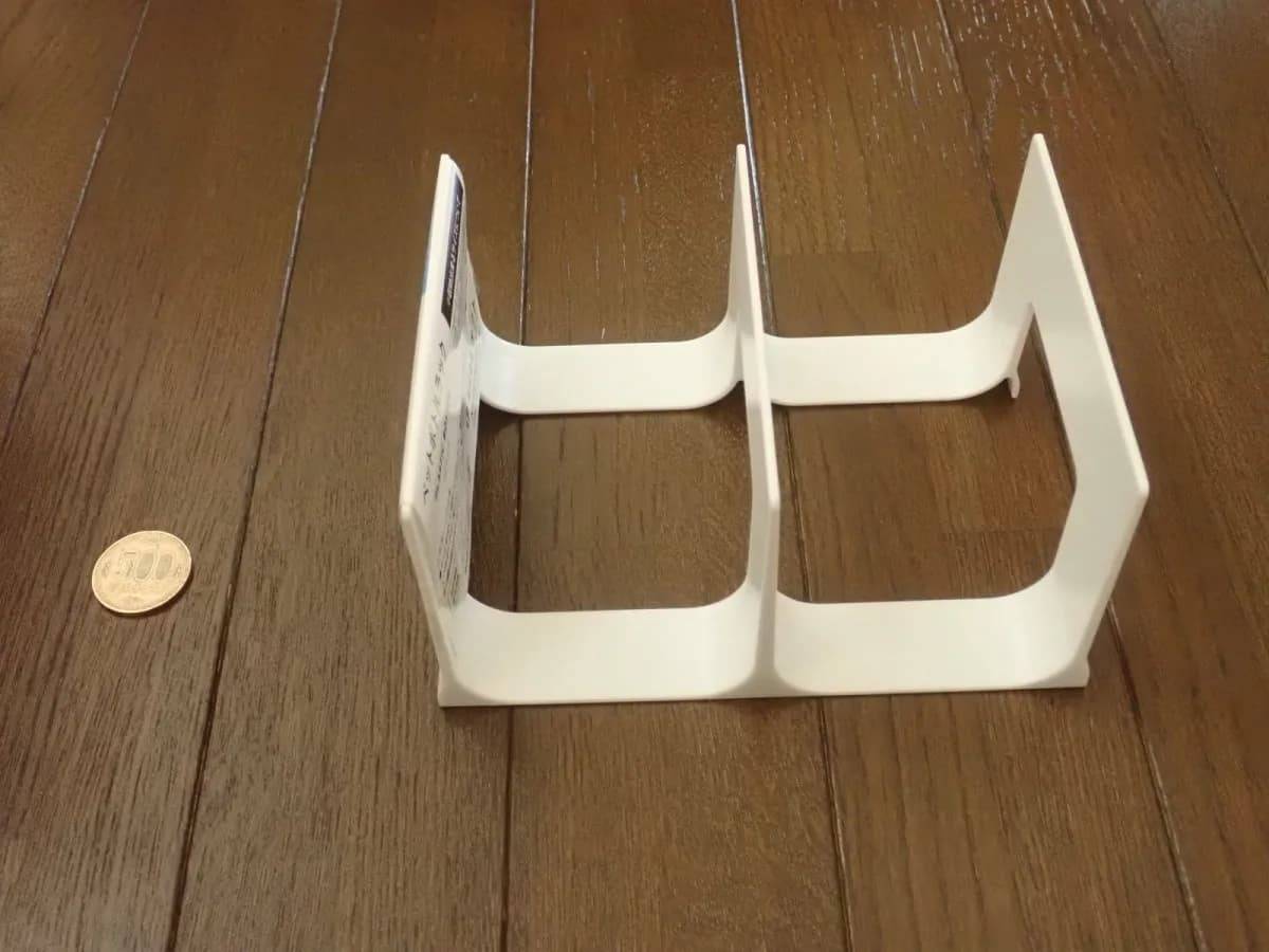 ダイソーペットボトルラック−２