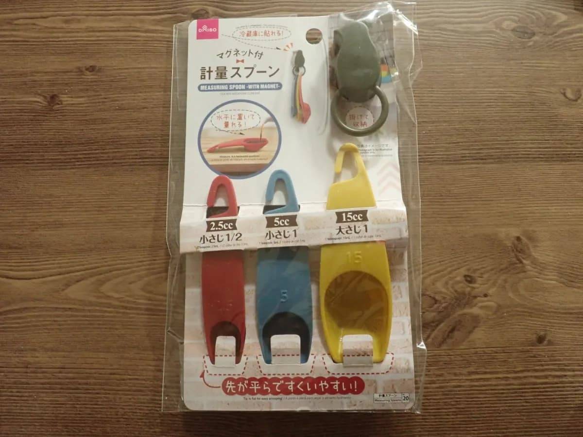 ダイソー計量スプーン(マグネット付)−１