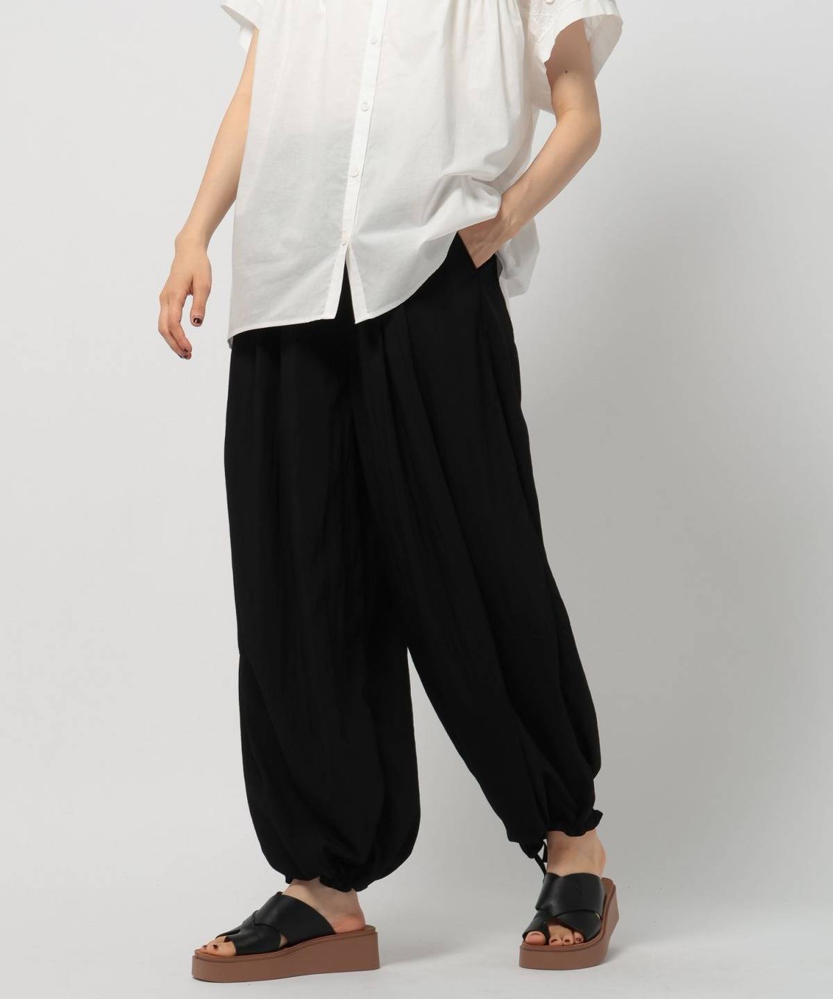 着回しできる夏パンツ