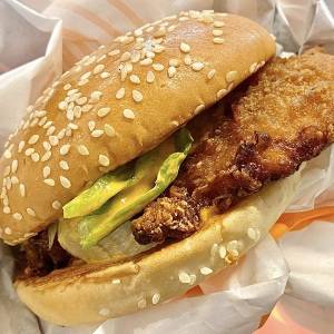 「7/18発売」涙が出るほどウマいよ。【バーガーキング】の新作が食べ応え抜群だった