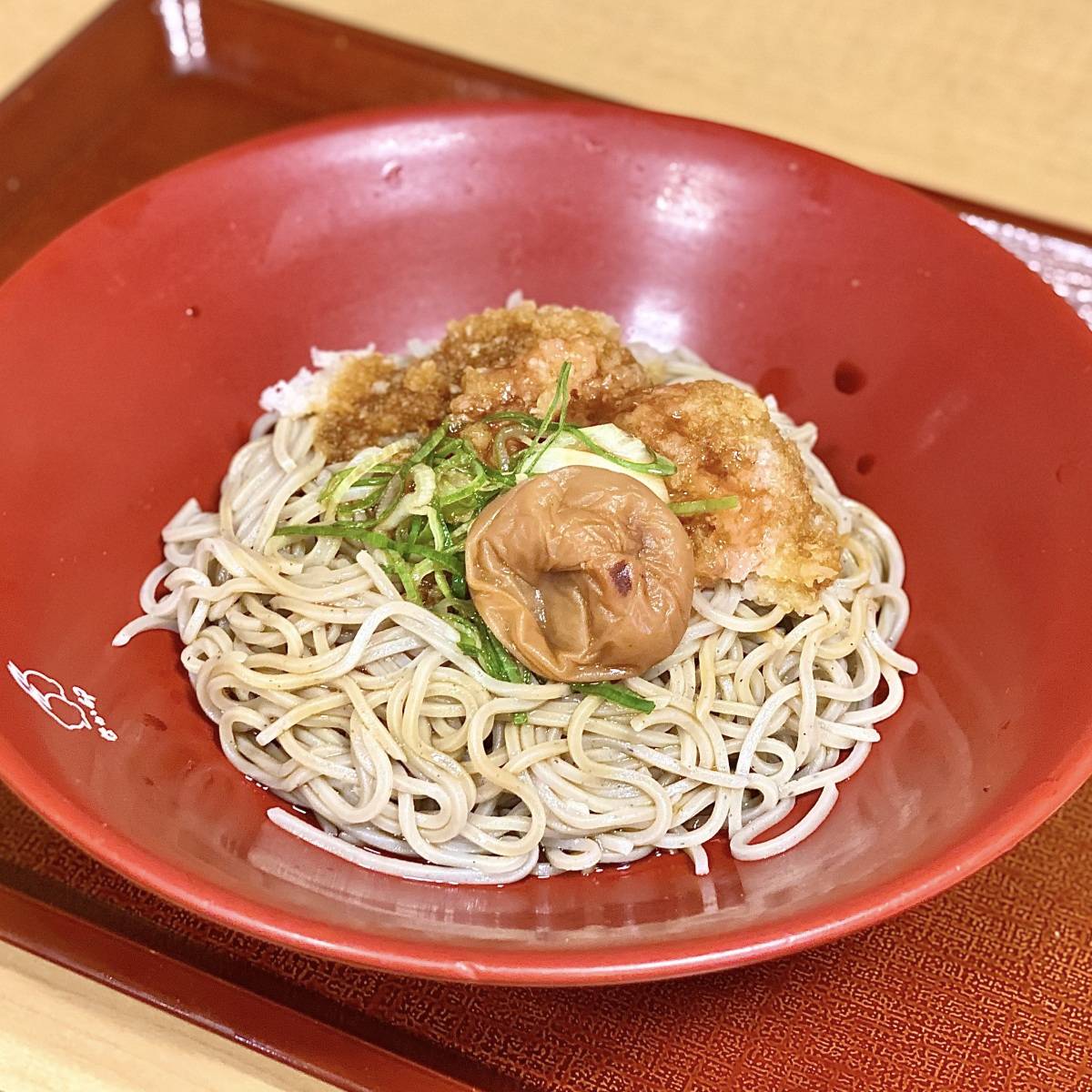 なか卯の「紀州南高梅おろしそば」