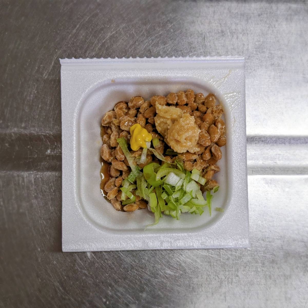 タカノフーズ公式の「味噌ねぎ納豆」のレシピ