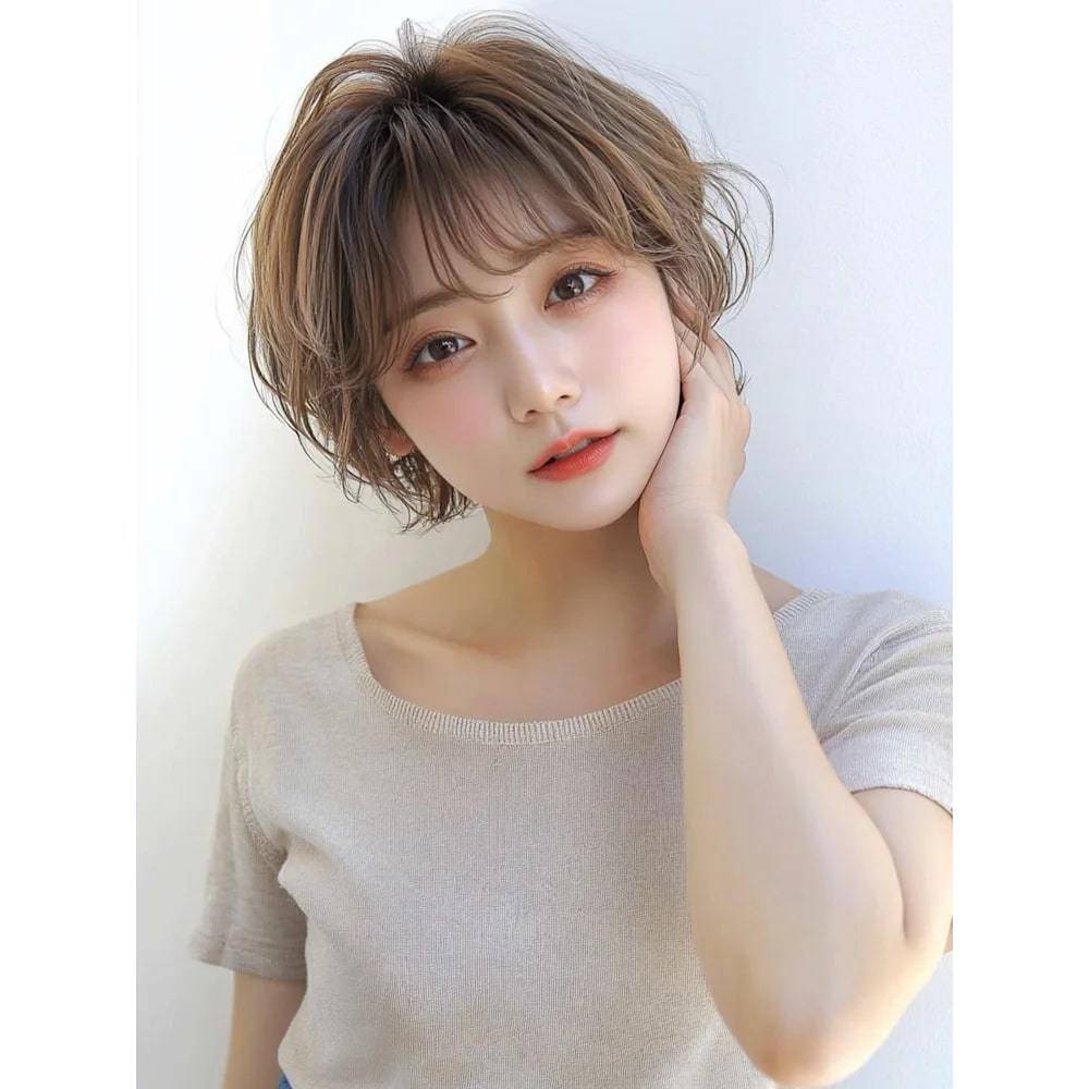 上品ハイトーンベージュ