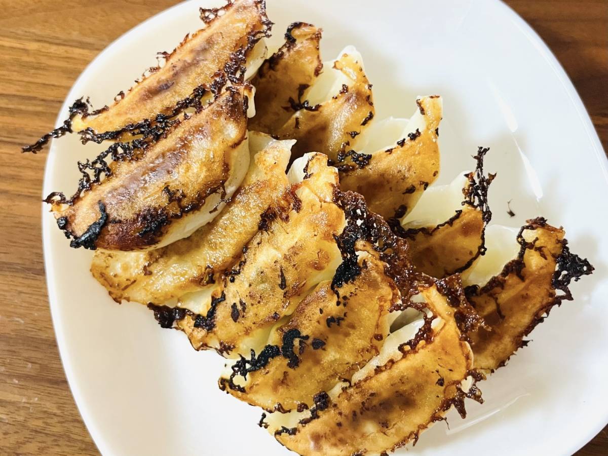 大きめ餃子が12個入り！