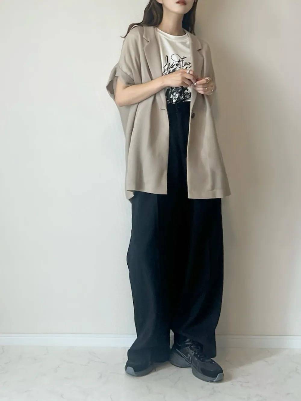 ハーフスリーブのジャケットを羽織る♡