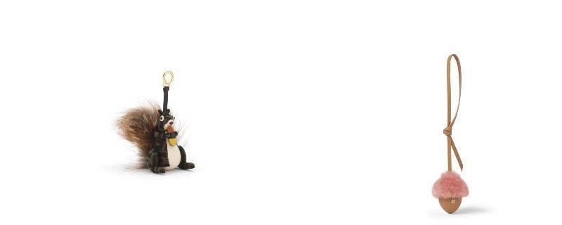 リスとどんぐりのモチーフ