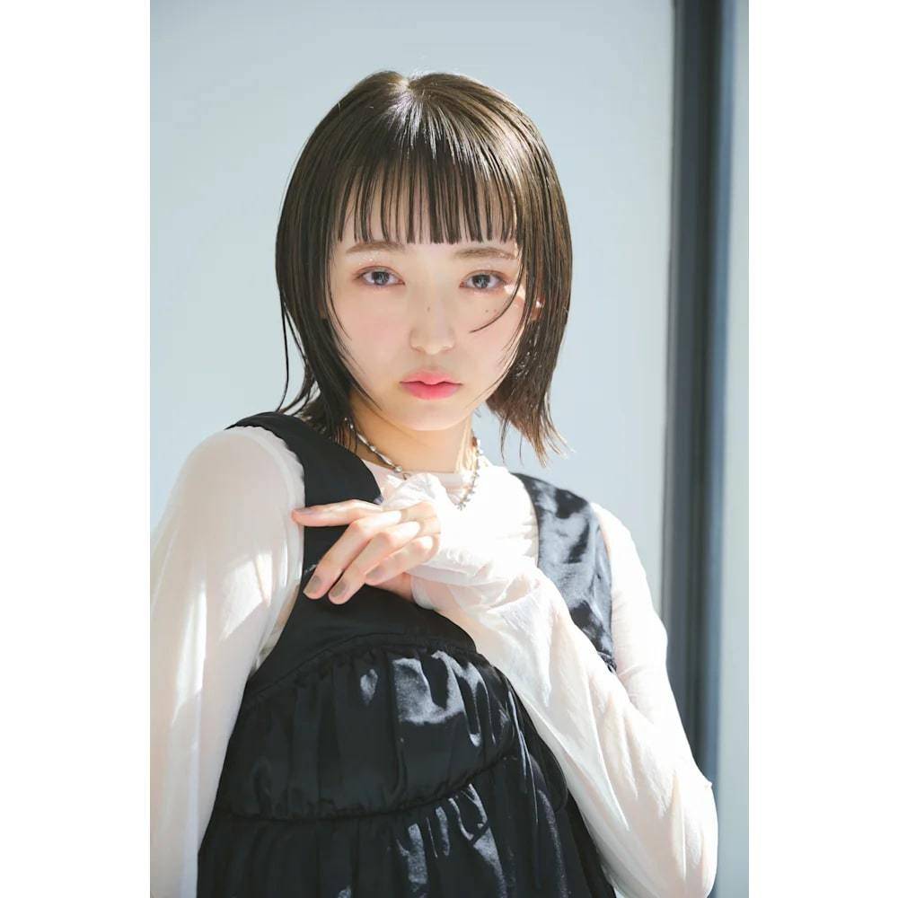 ダークネイビーグレー