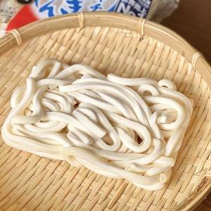 最近コレばっかり食べてる。5分でできる「冷凍うどん」の簡単レシピ