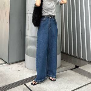 【2025年8月】こう合わせると、センスいい！50代向けデニムパンツコーデ5選