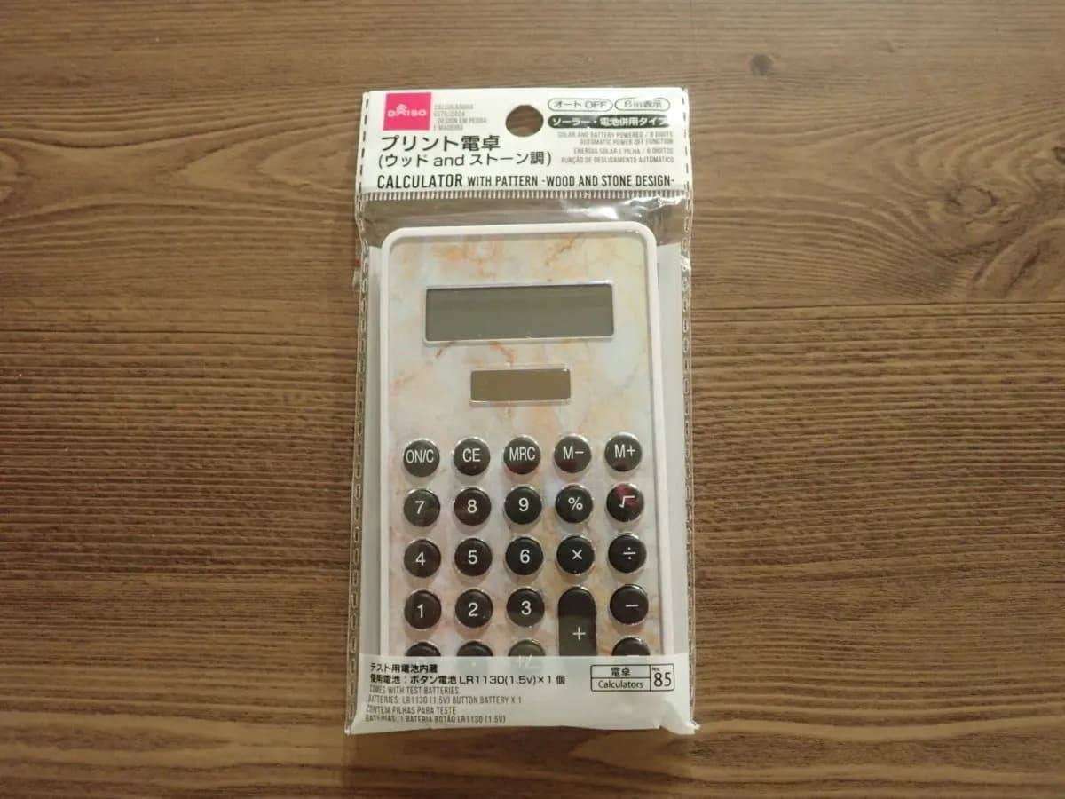ダイソープリント電卓(ウッドandストーン調)−１