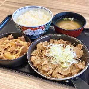 コレが食べたくて【吉野家】行ってる。大人気メニューが最高にウマいよ