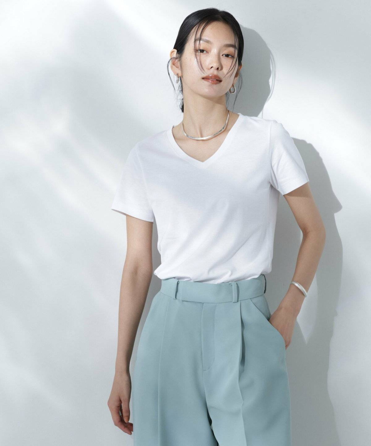 汗染み防止VネックTシャツ