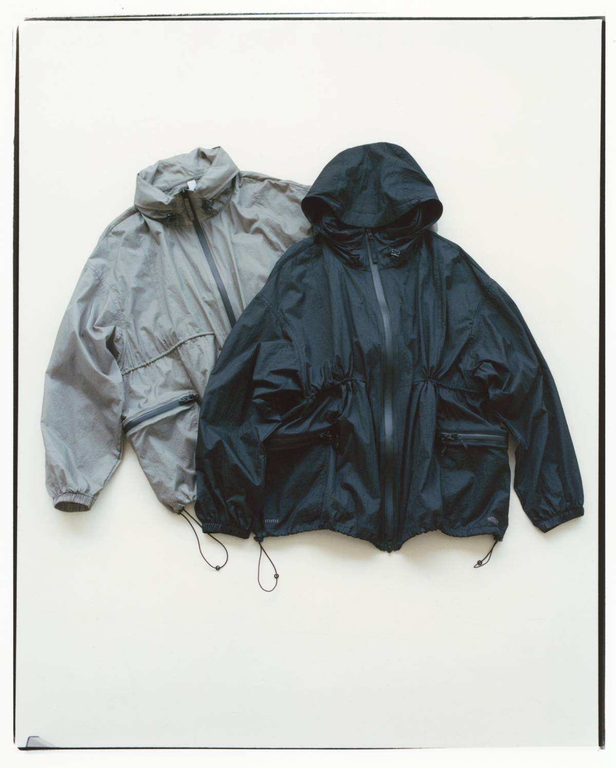 EMMI RECYCLED NYLON UTILITY LIGHT JACKET