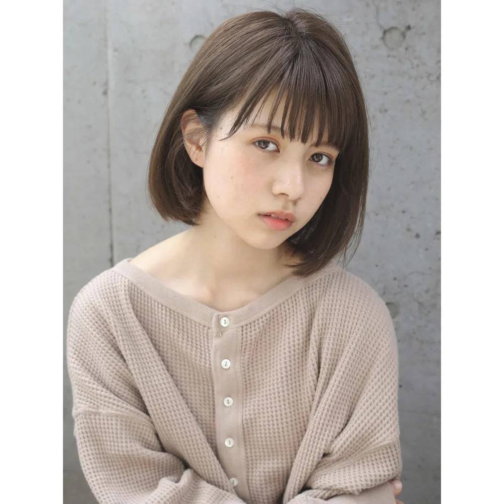 大人のトレンドシアーベージュ