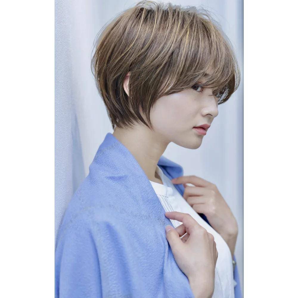 白髪ぼかしのハイライトカラー