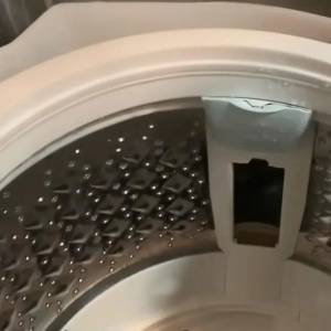  洗濯機の入口付近 