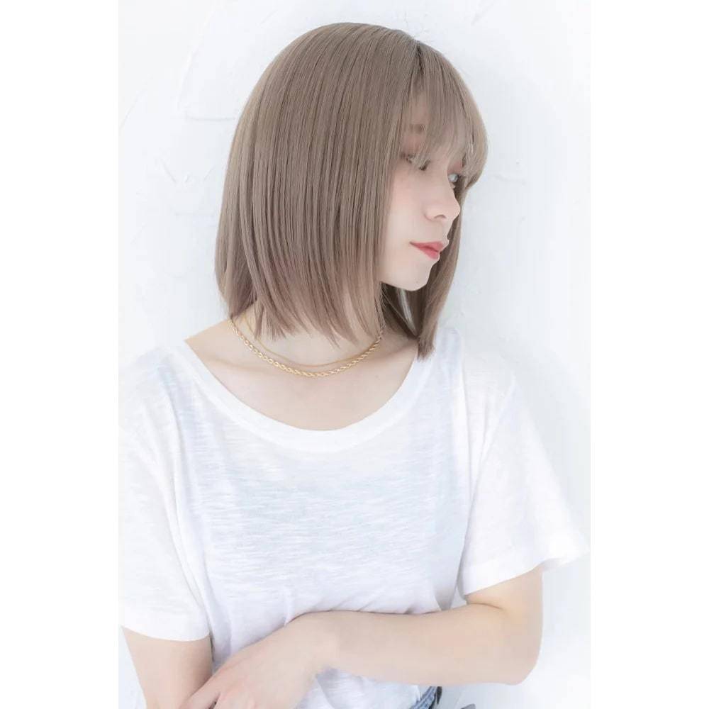 ハイトーングレージュ
