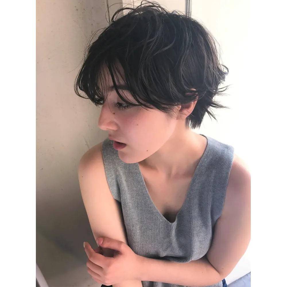外国人風グレージュ