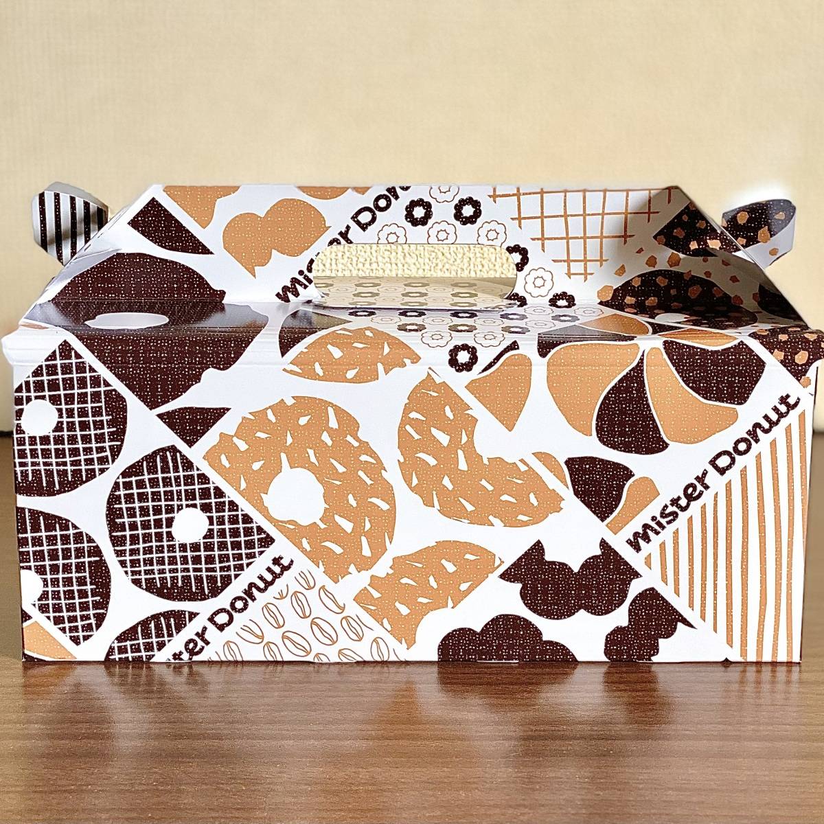 ミスタードーナツの箱